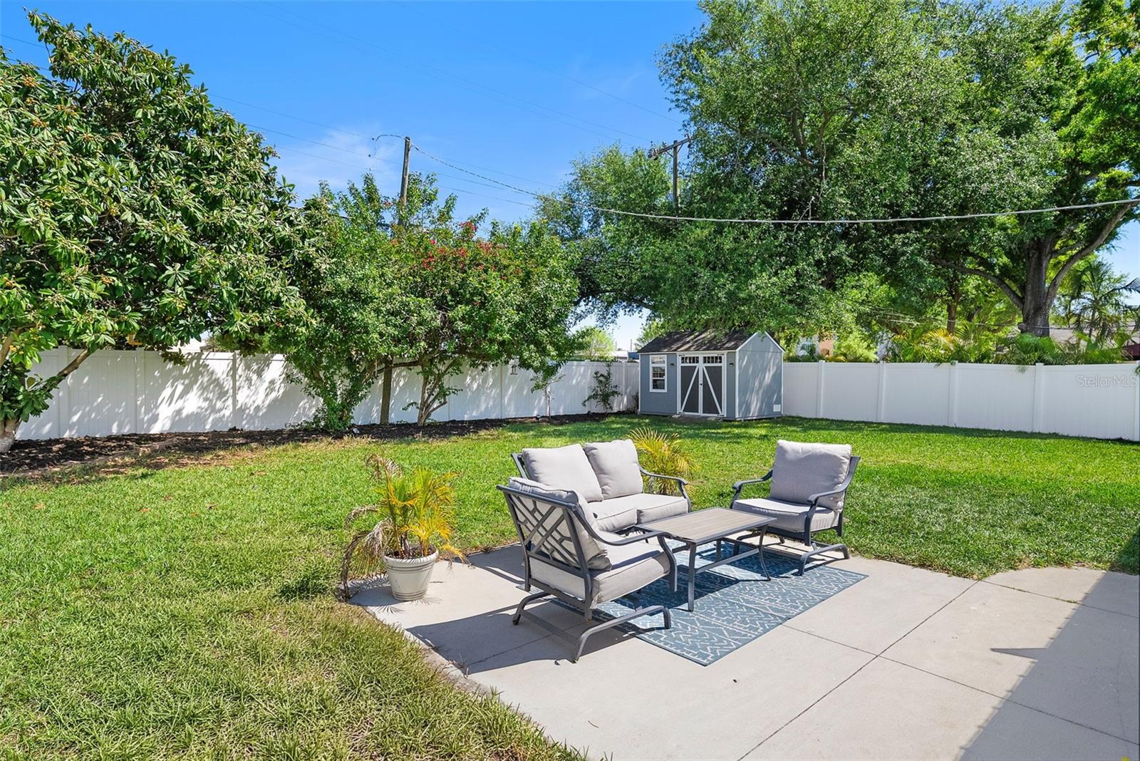 Image 29 of 35 For 4006 Church Avenue