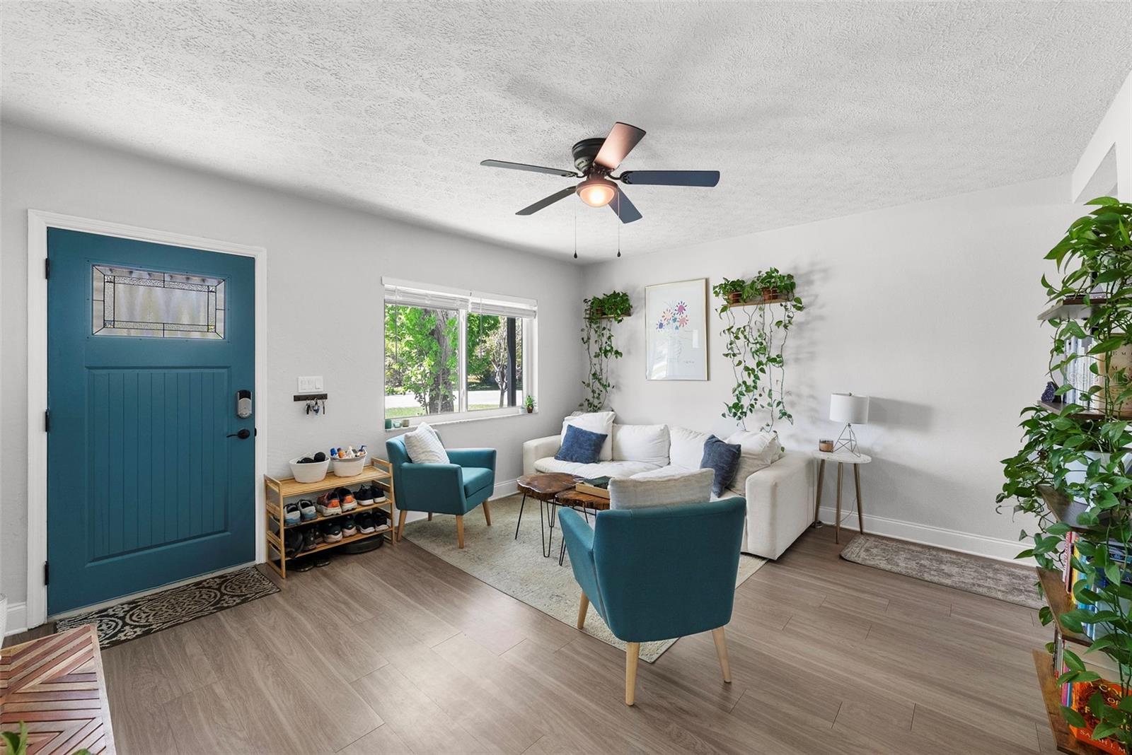 Image 5 of 35 For 4006 Church Avenue