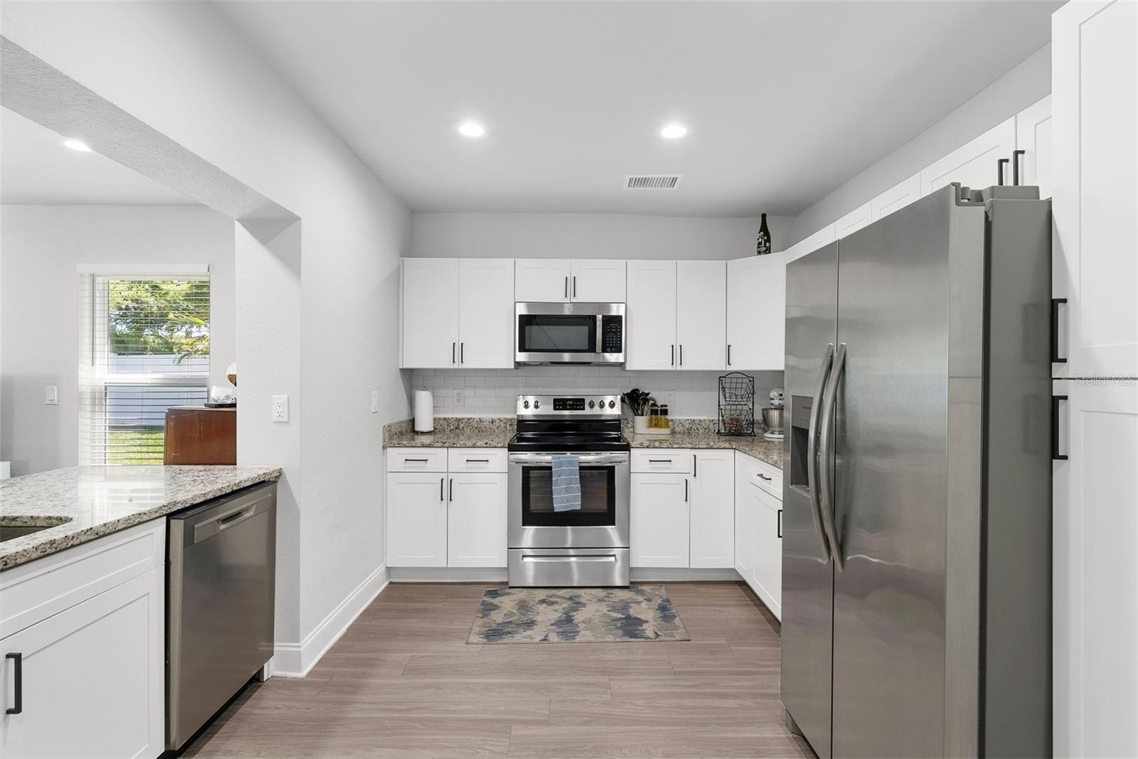 Image 9 of 35 For 4006 Church Avenue