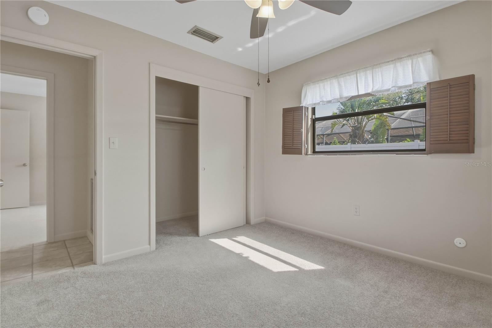 Image 18 of 52 For 10299 110th Way