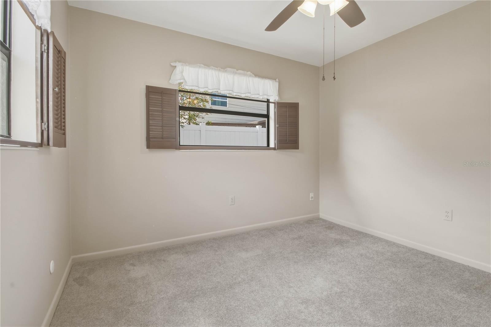 Image 20 of 52 For 10299 110th Way