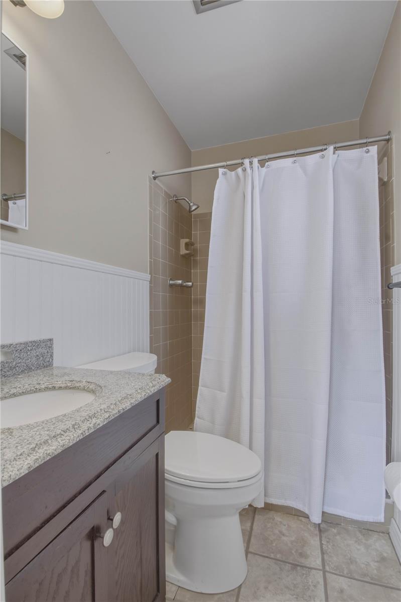 Image 26 of 52 For 10299 110th Way