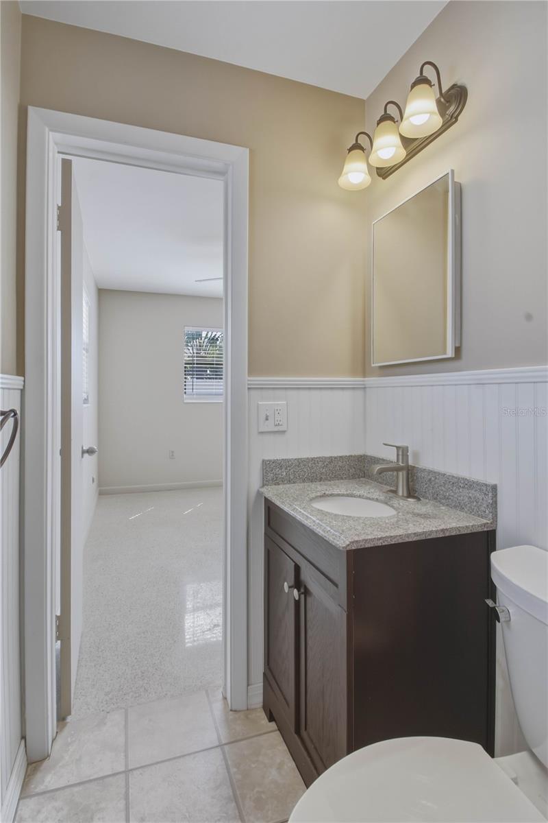 Image 27 of 52 For 10299 110th Way