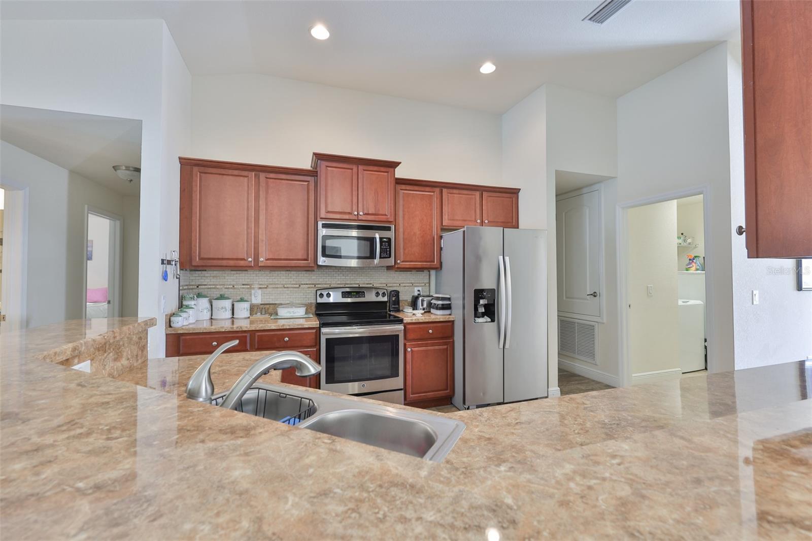 Image 16 of 54 For 14261 English Sparrow Road