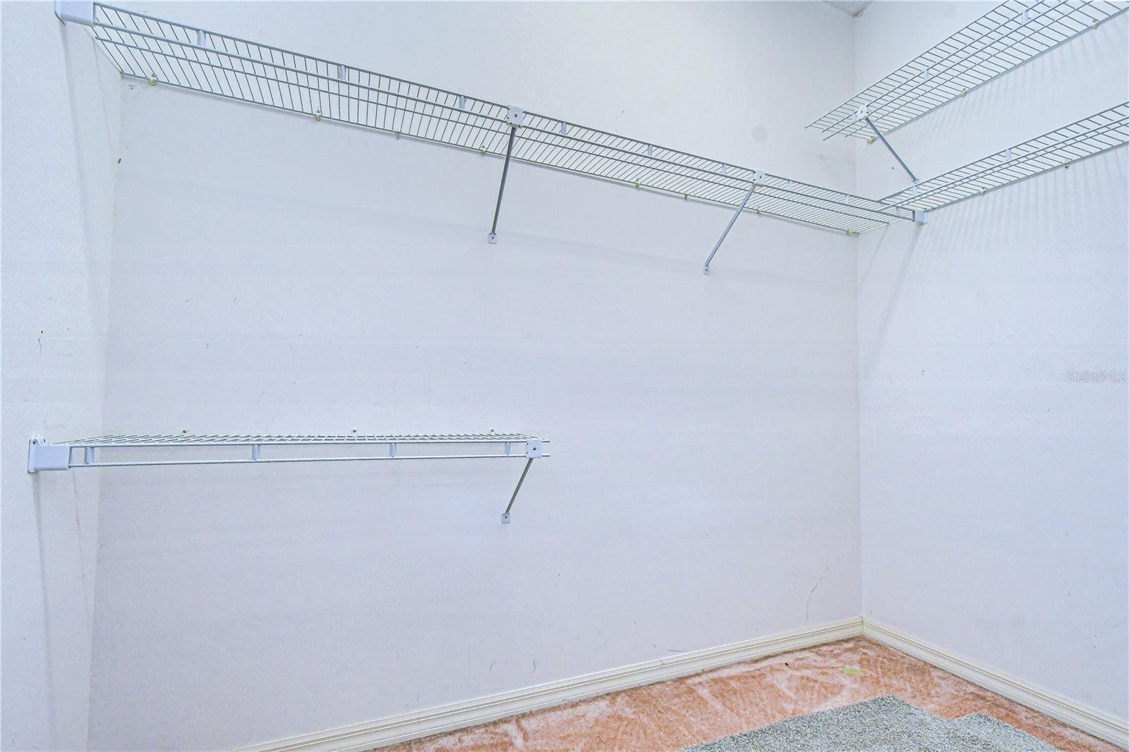 Image 22 of 36 For 3006 Drakes Landing Court