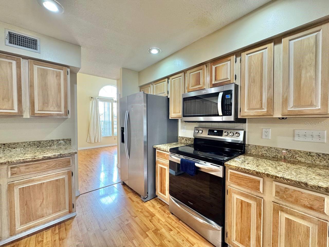 Image 10 of 53 For 5333 Casa Nueva Drive