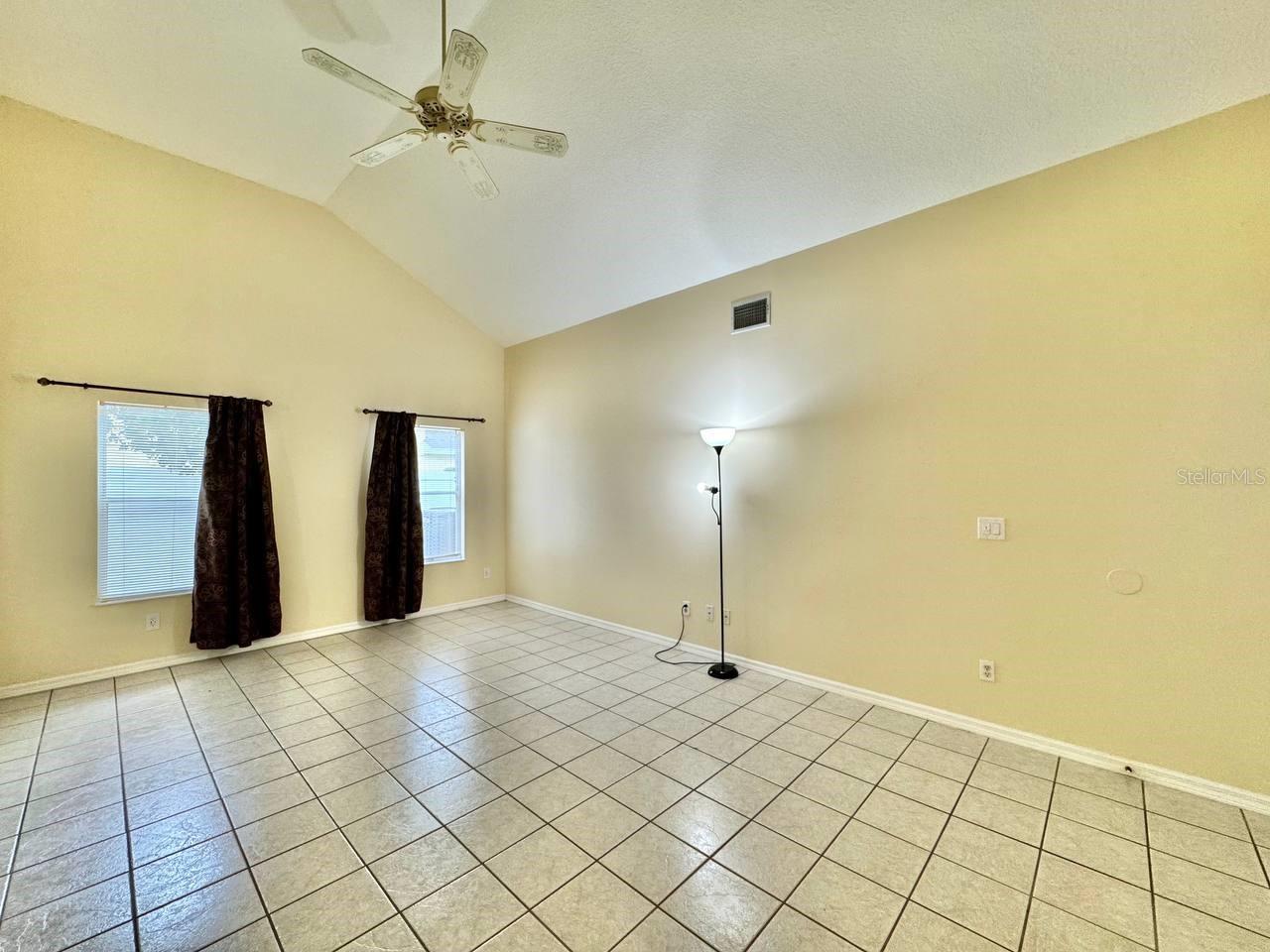 Image 24 of 53 For 5333 Casa Nueva Drive