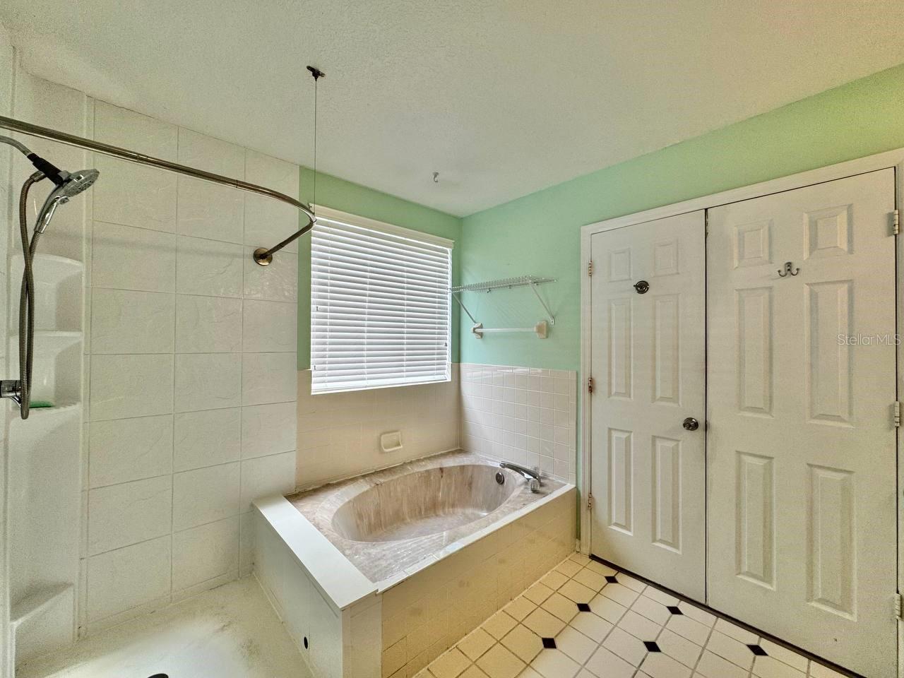 Image 28 of 53 For 5333 Casa Nueva Drive