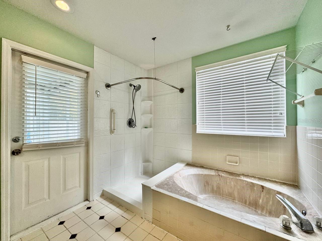 Image 31 of 53 For 5333 Casa Nueva Drive