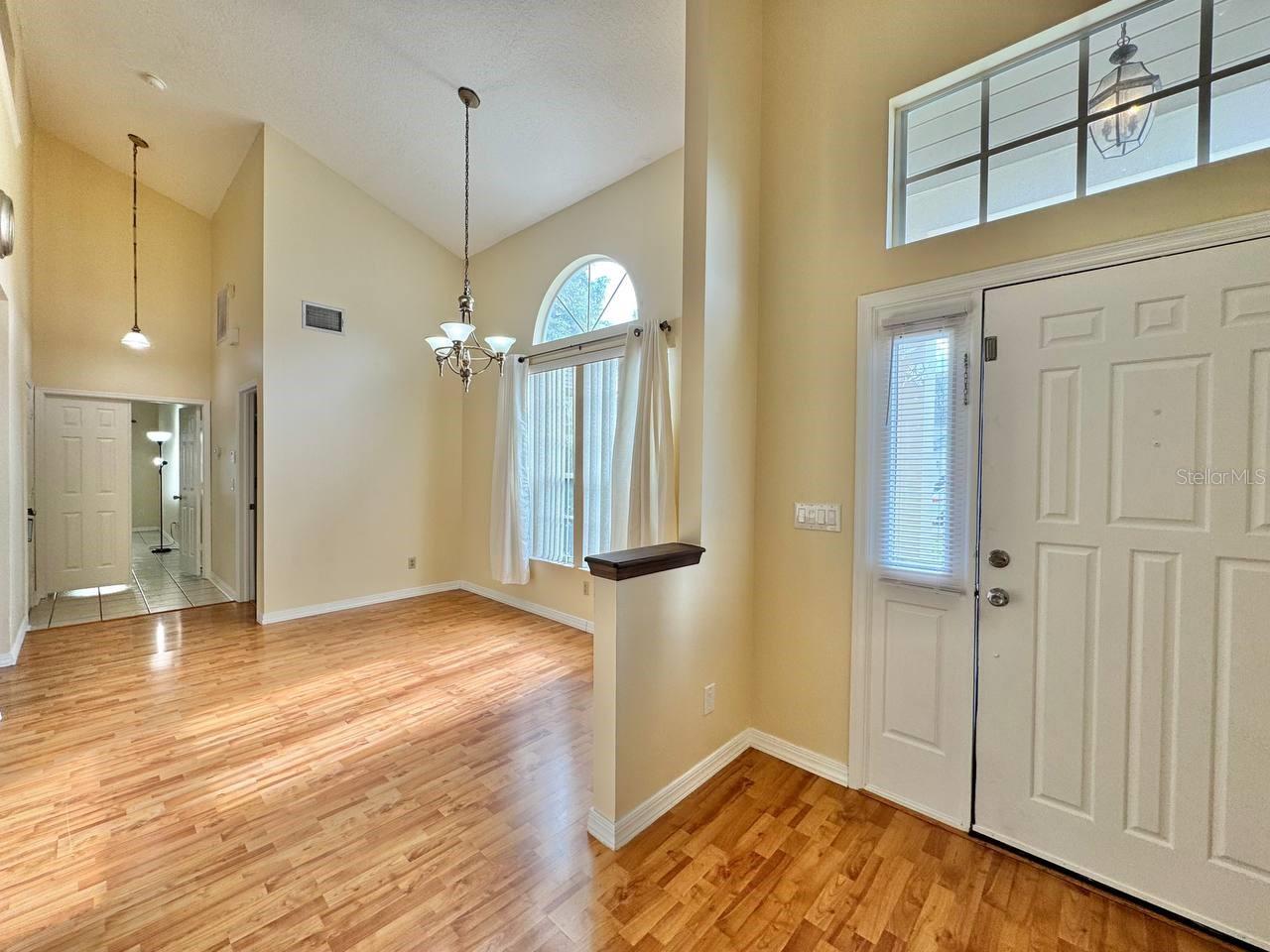 Image 7 of 53 For 5333 Casa Nueva Drive