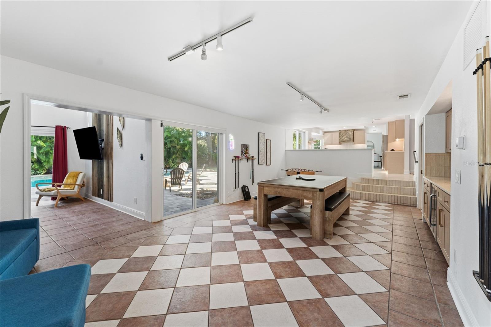 Image 12 of 57 For 1584 Oak Lane