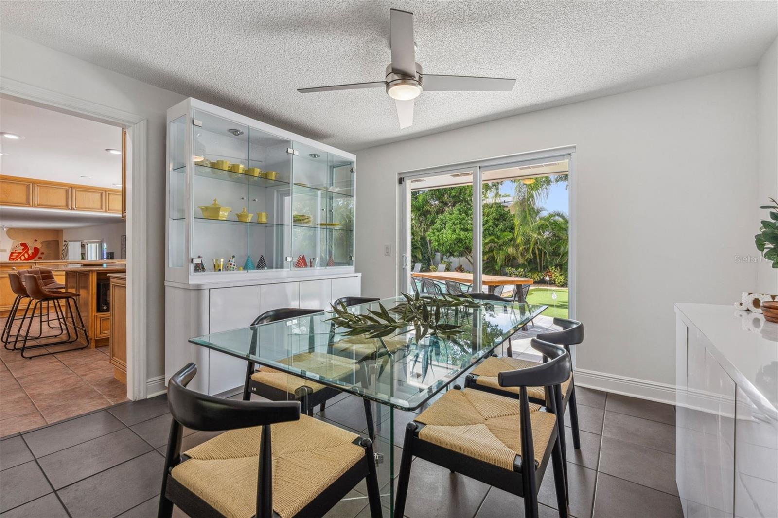 Image 36 of 57 For 1584 Oak Lane