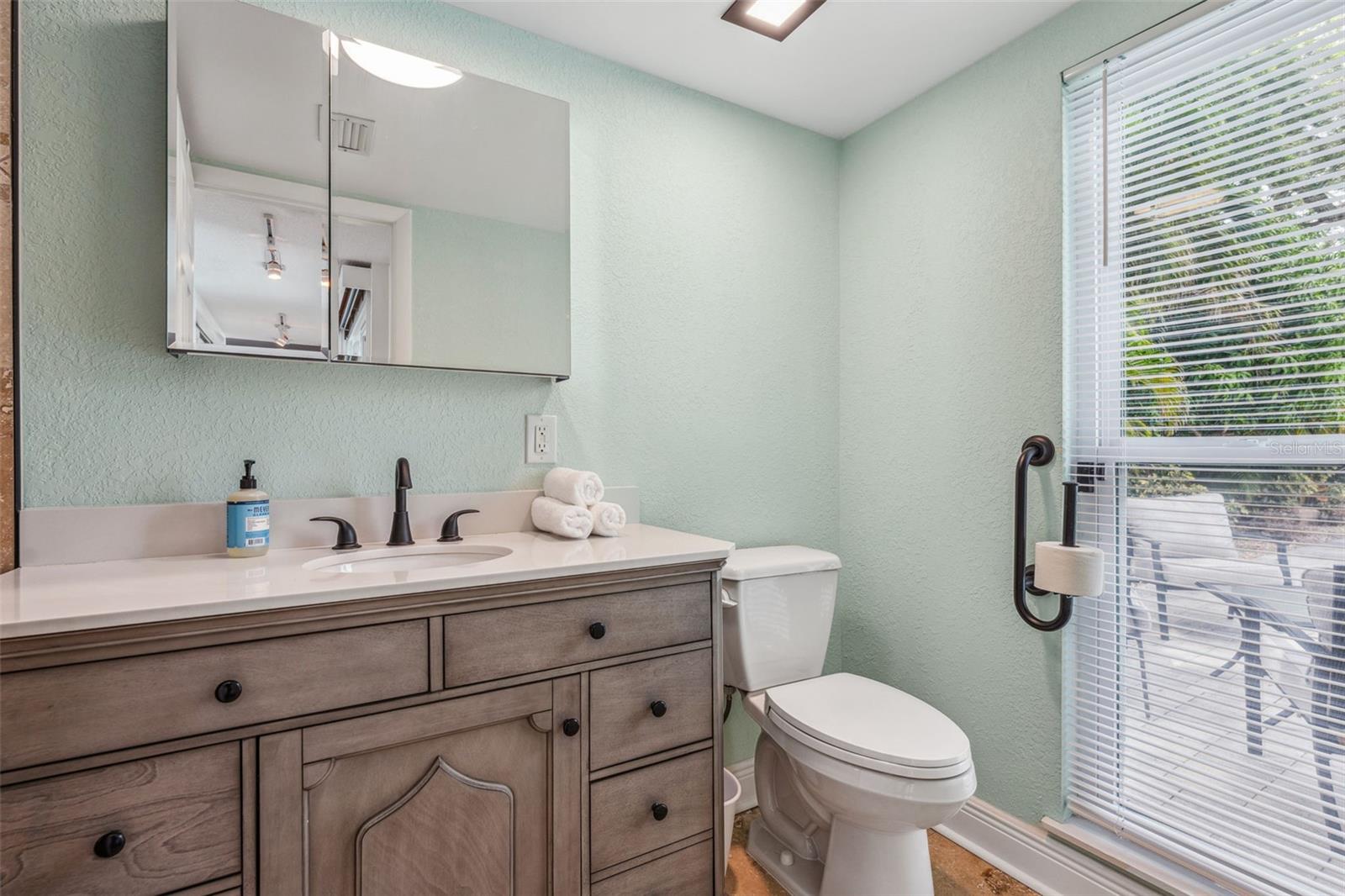 Image 39 of 57 For 1584 Oak Lane