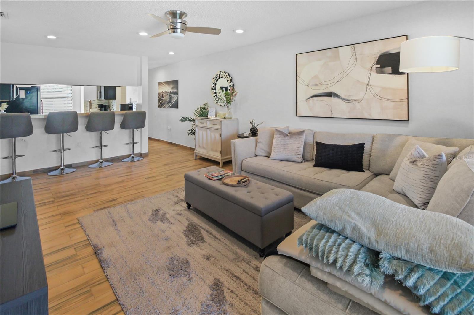 Image 10 of 24 For 3001 58th Avenue S 408