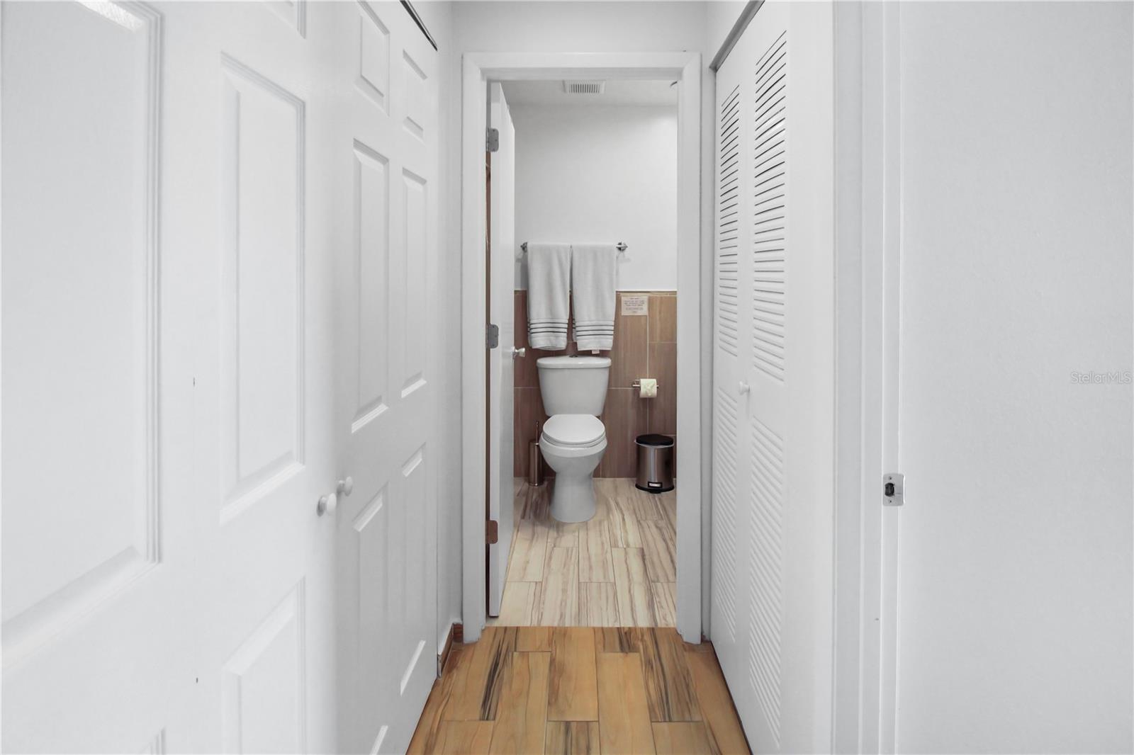 Image 16 of 24 For 3001 58th Avenue S 408