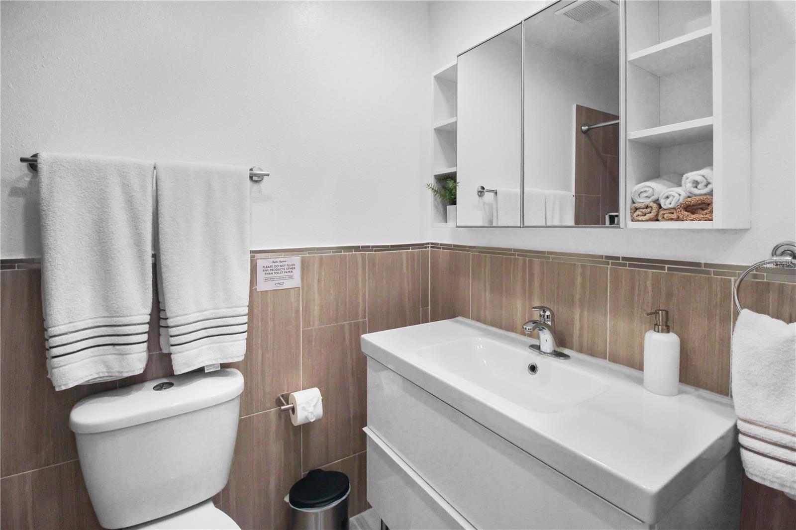 Image 17 of 24 For 3001 58th Avenue S 408