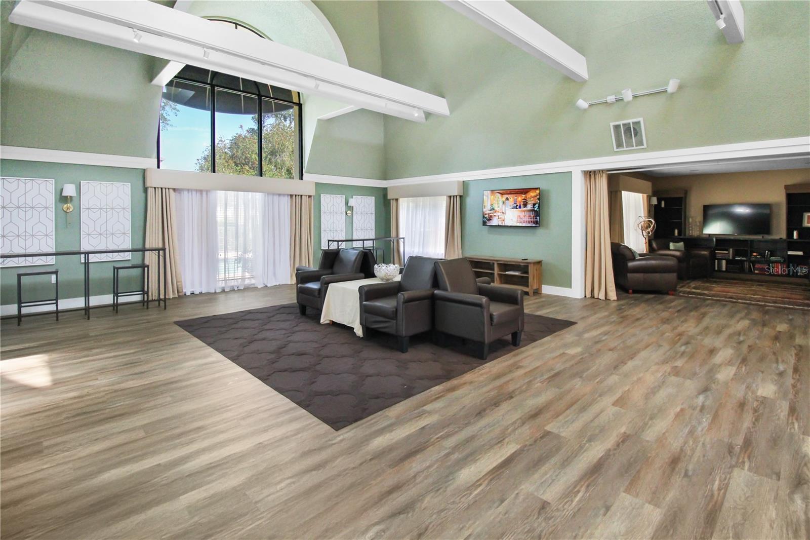 Image 21 of 24 For 3001 58th Avenue S 408