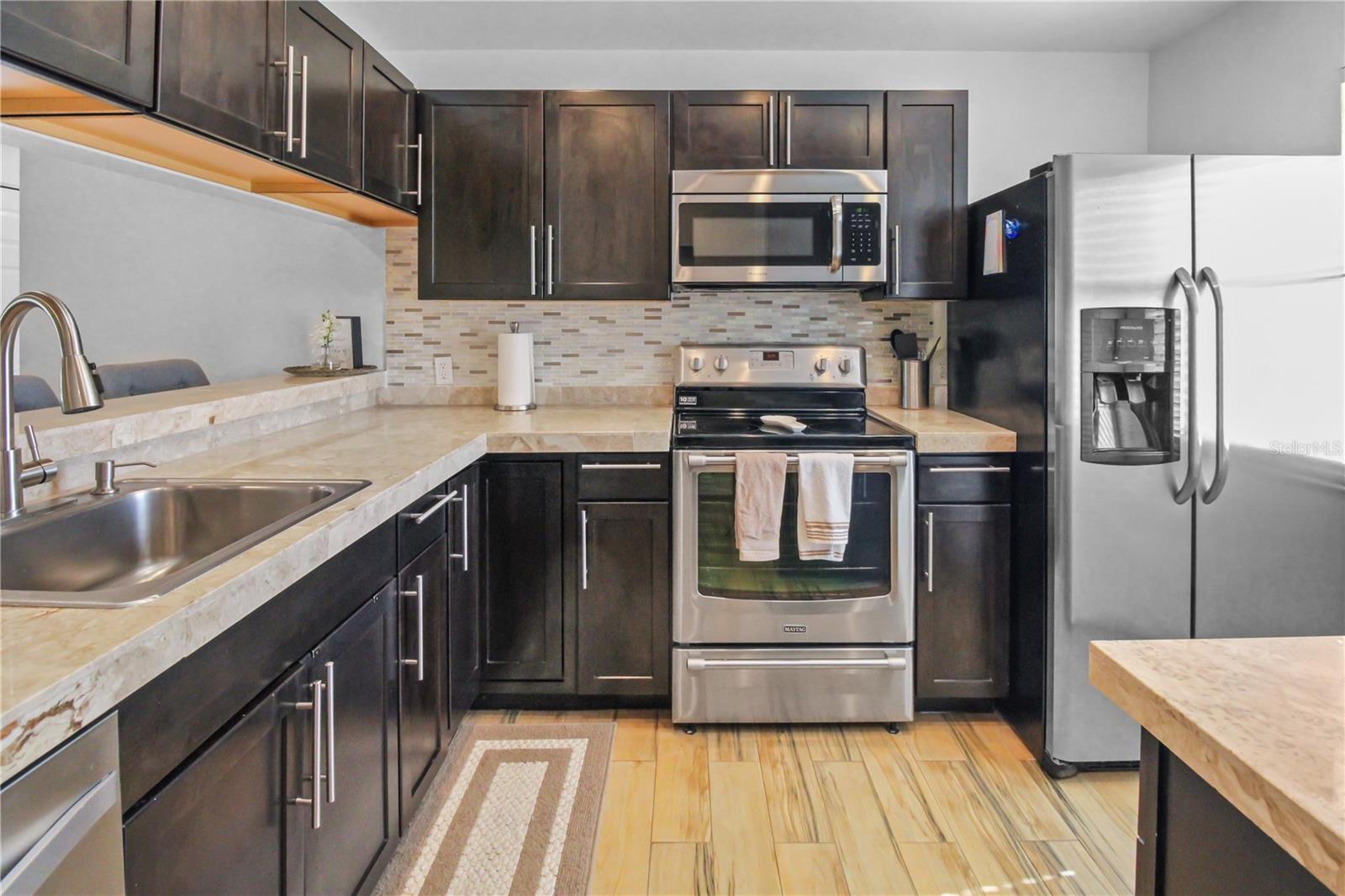 Image 4 of 24 For 3001 58th Avenue S 408