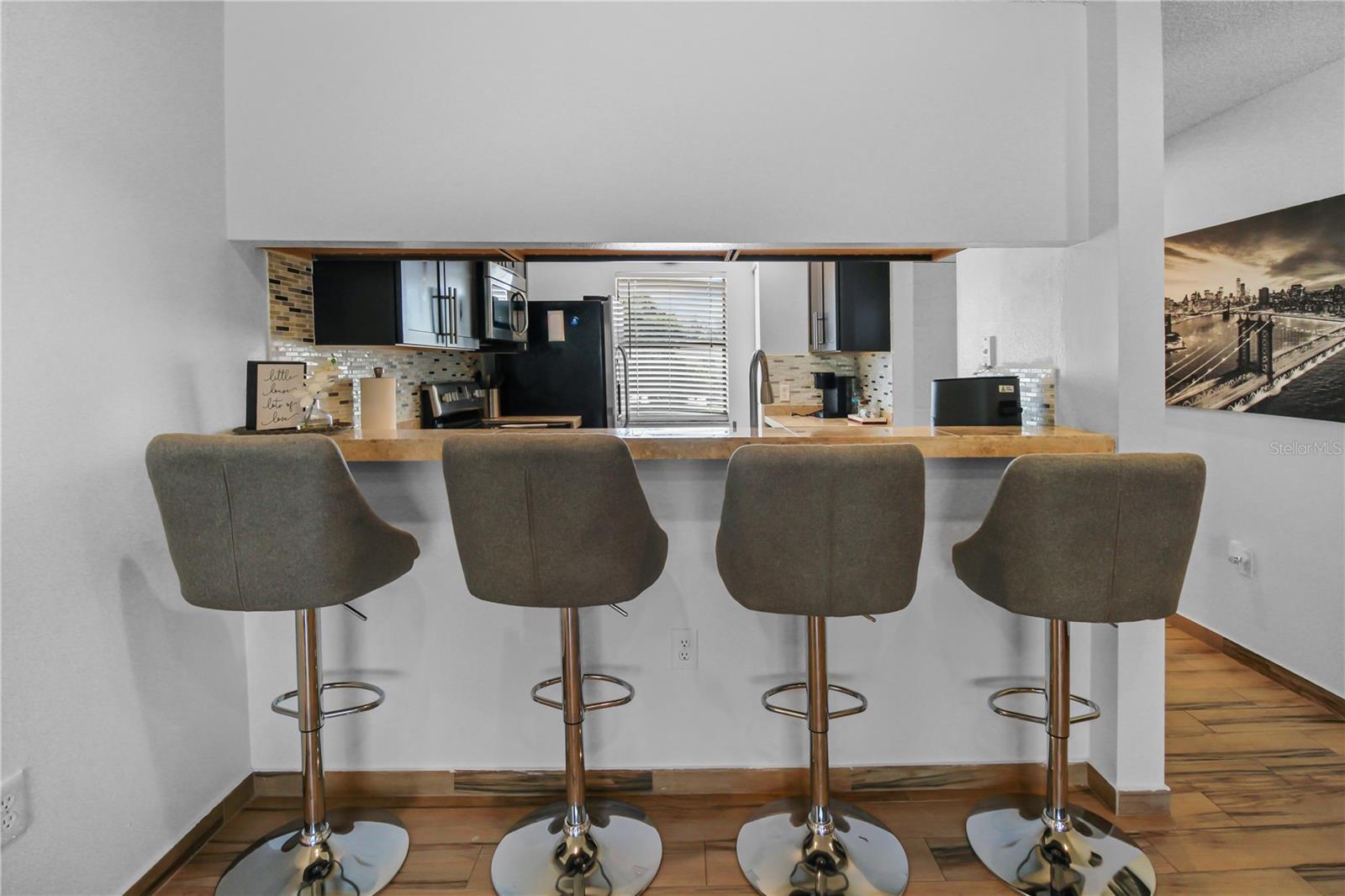 Image 7 of 24 For 3001 58th Avenue S 408