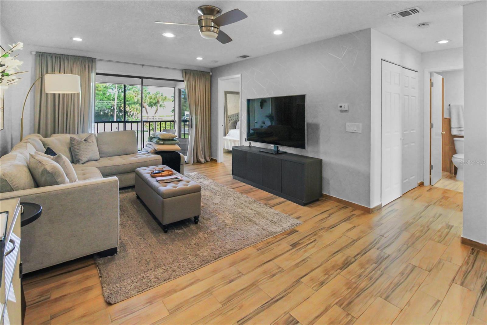 Image 8 of 24 For 3001 58th Avenue S 408