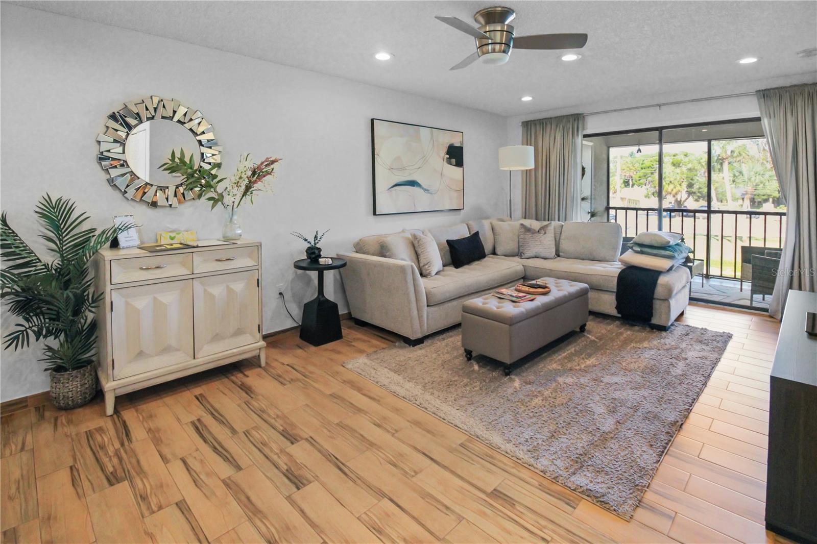 Image 9 of 24 For 3001 58th Avenue S 408