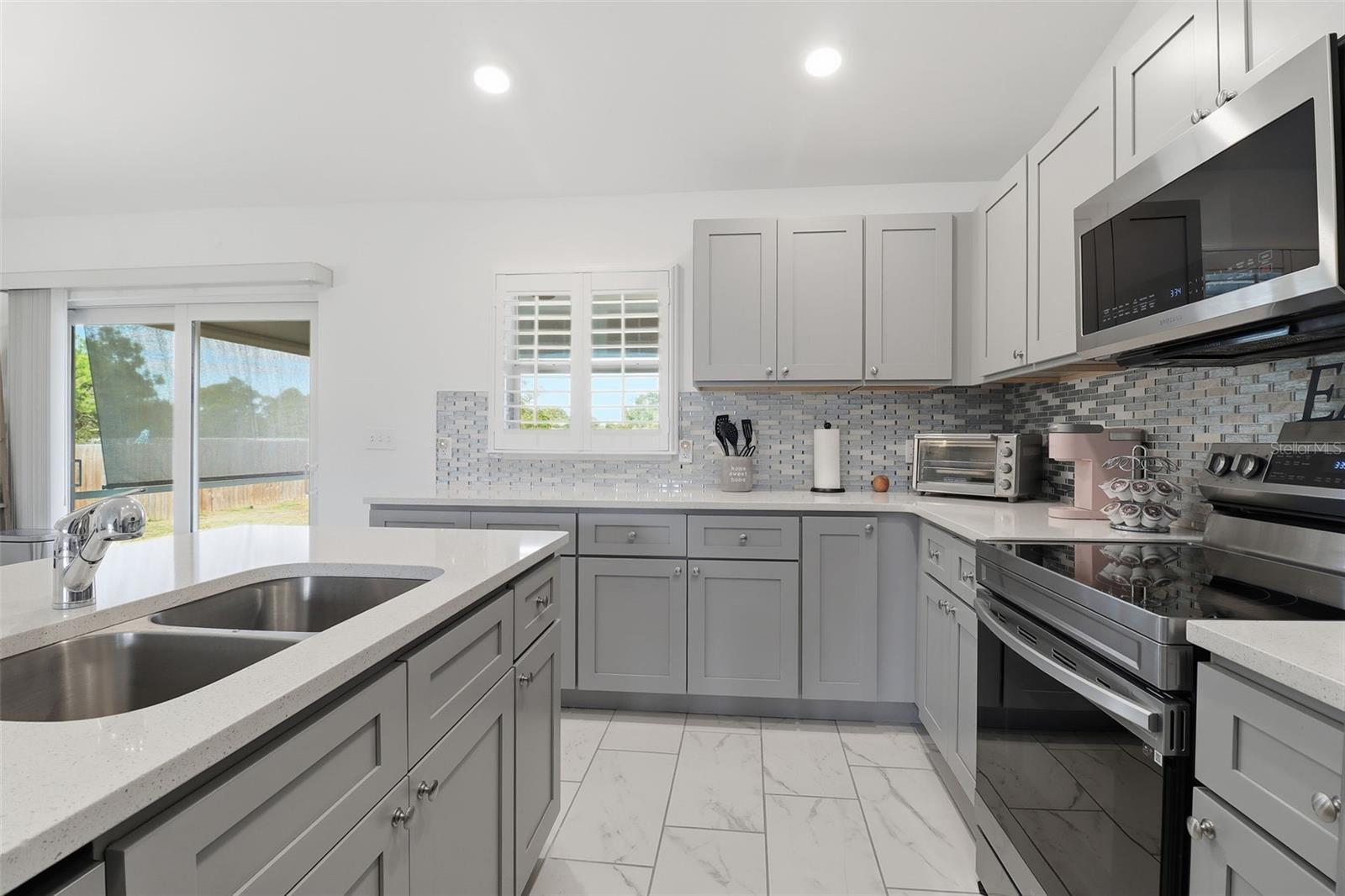 Image 17 of 36 For 117 Paxton Street