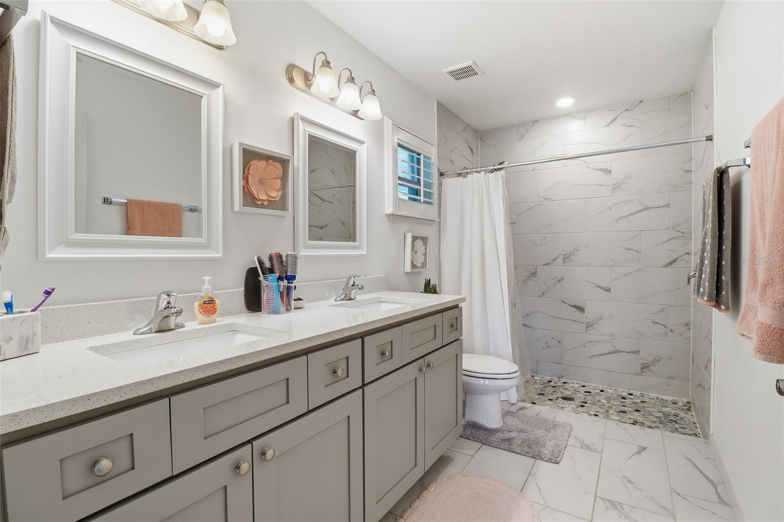 Image 31 of 36 For 117 Paxton Street