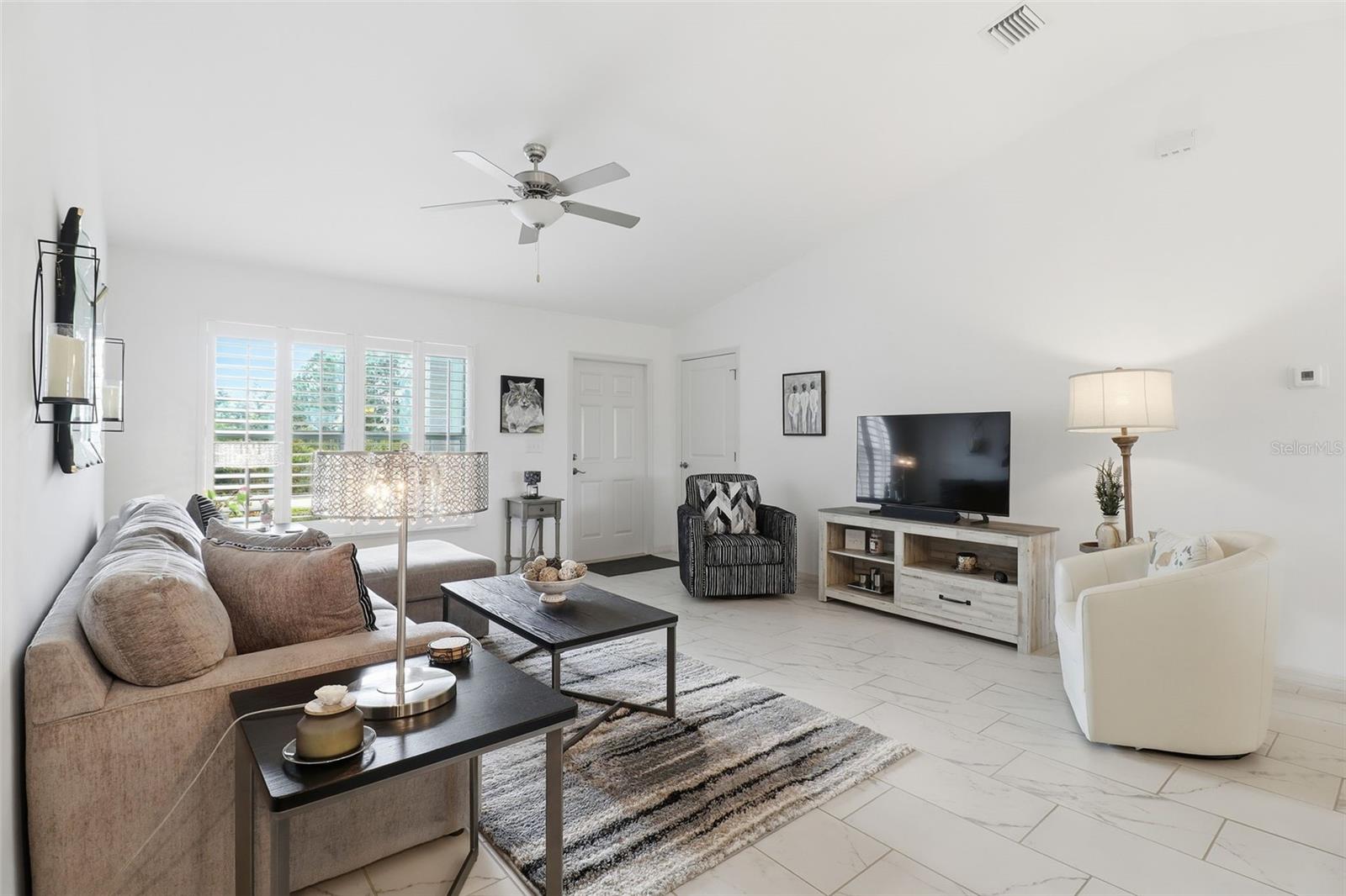 Image 5 of 36 For 117 Paxton Street