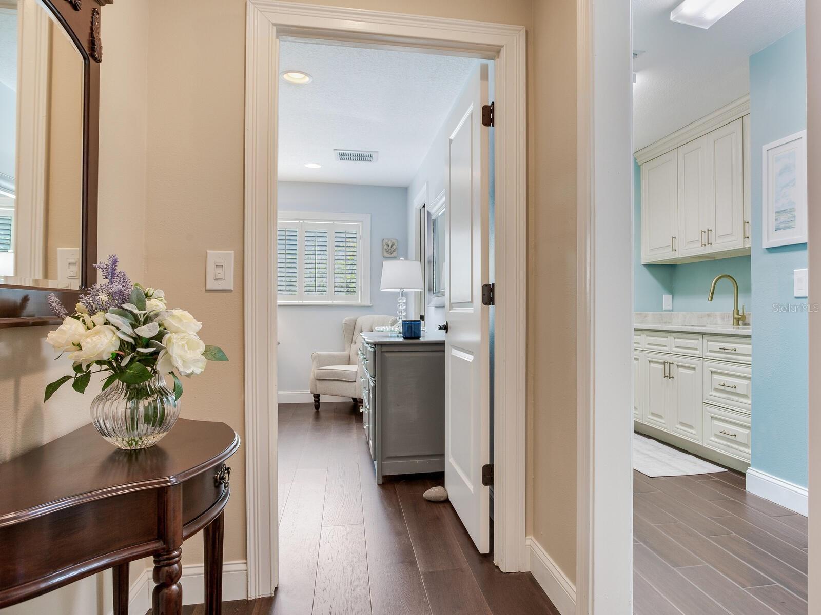 Listing photo id 14 for 31 Pine Circle