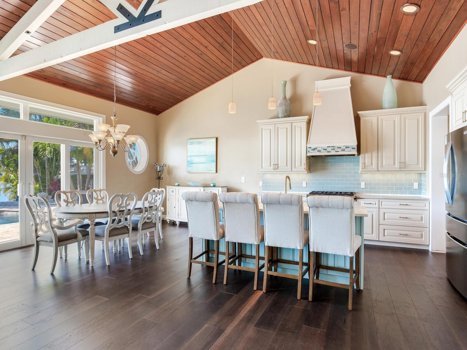 Listing photo id 26 for 31 Pine Circle