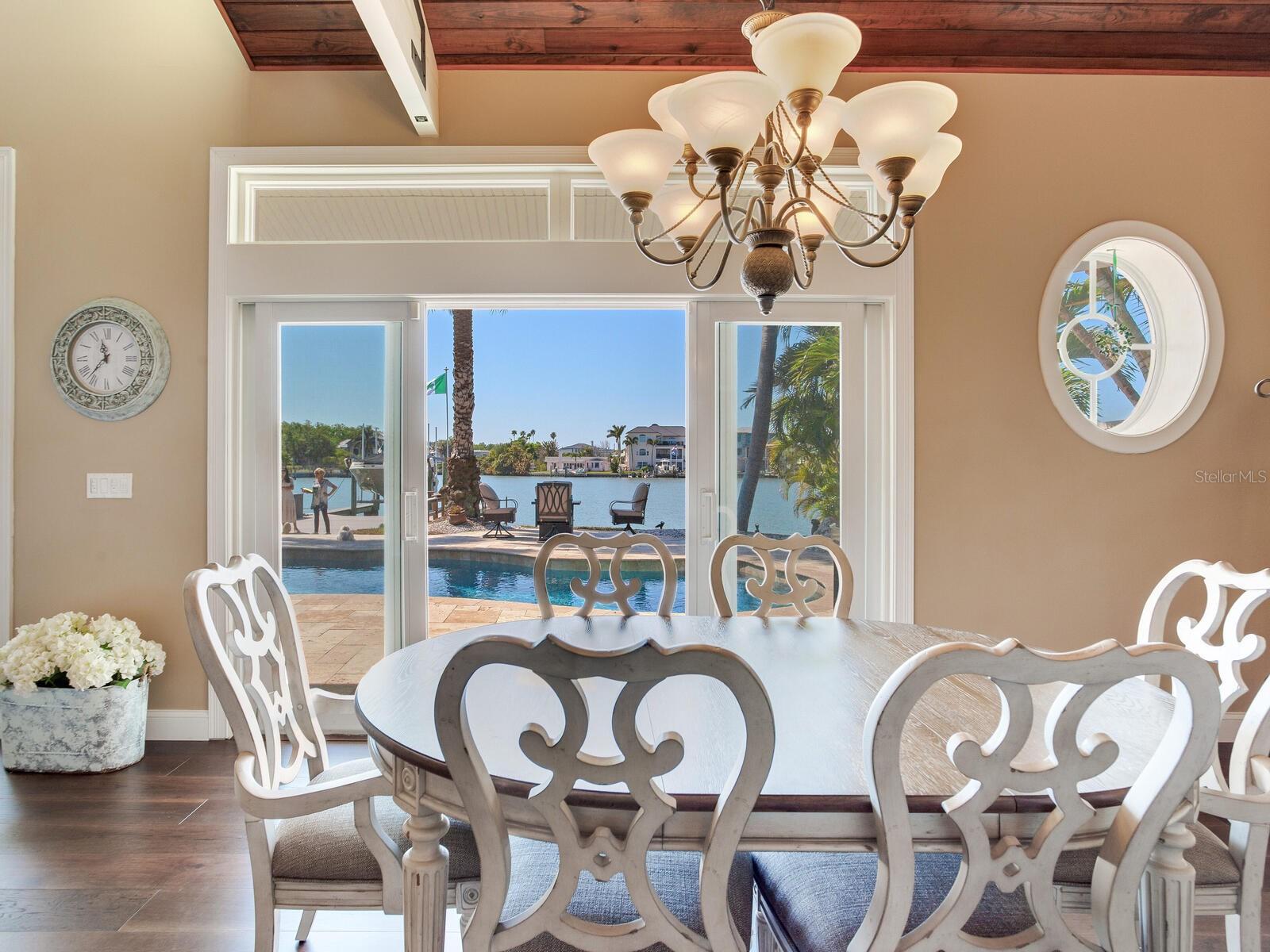 Listing photo id 29 for 31 Pine Circle