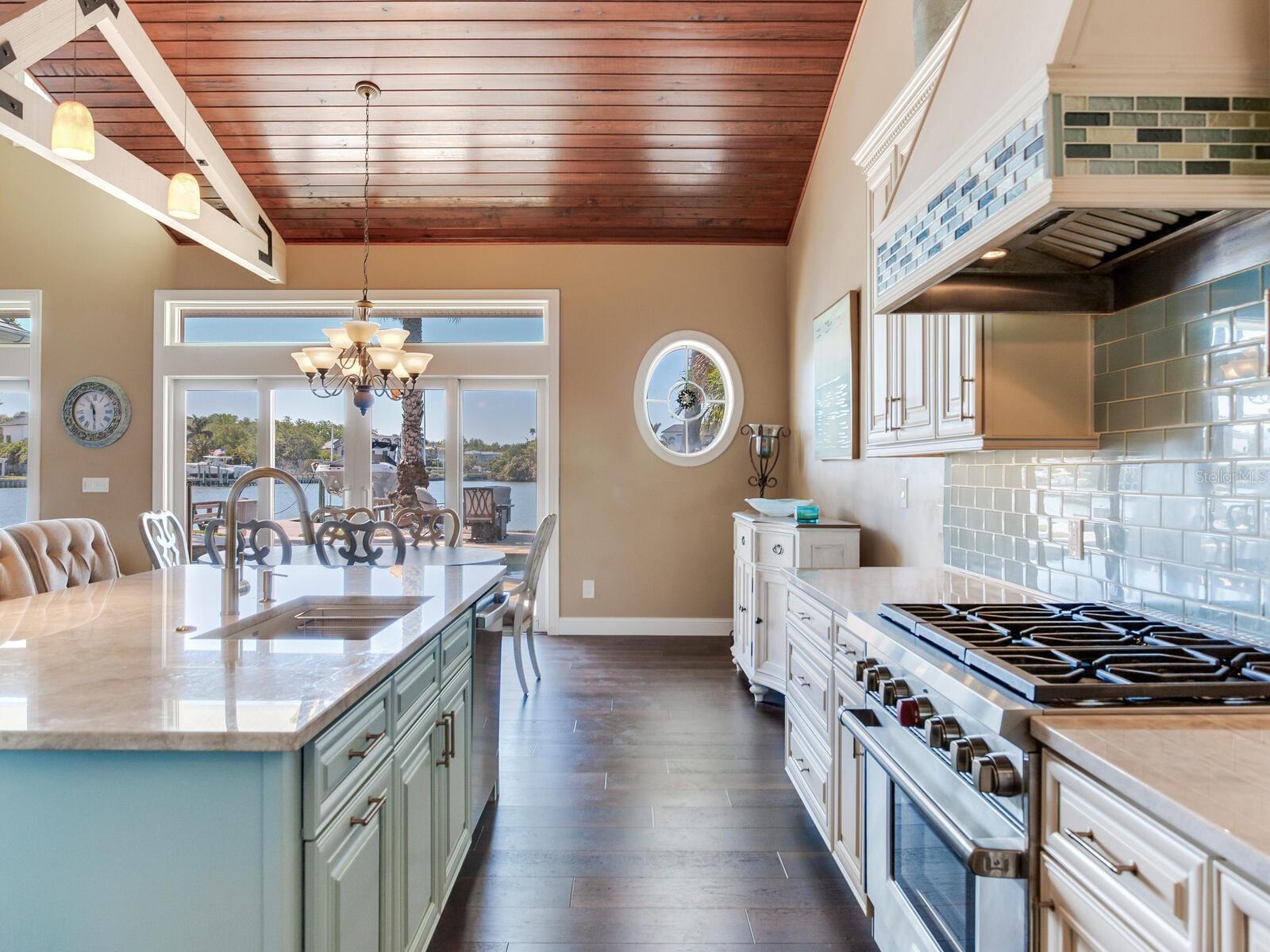 Listing photo id 34 for 31 Pine Circle