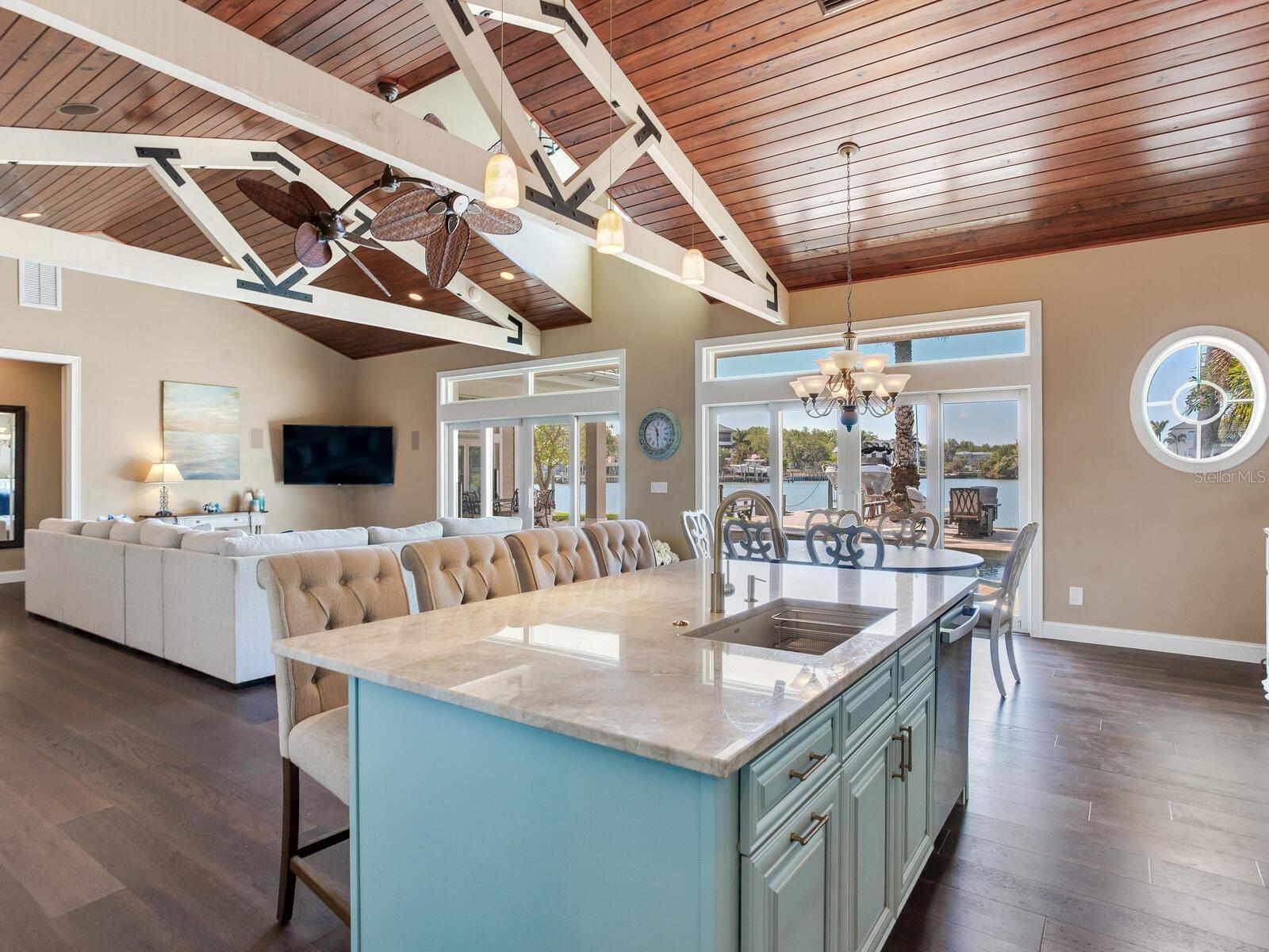 Listing photo id 36 for 31 Pine Circle