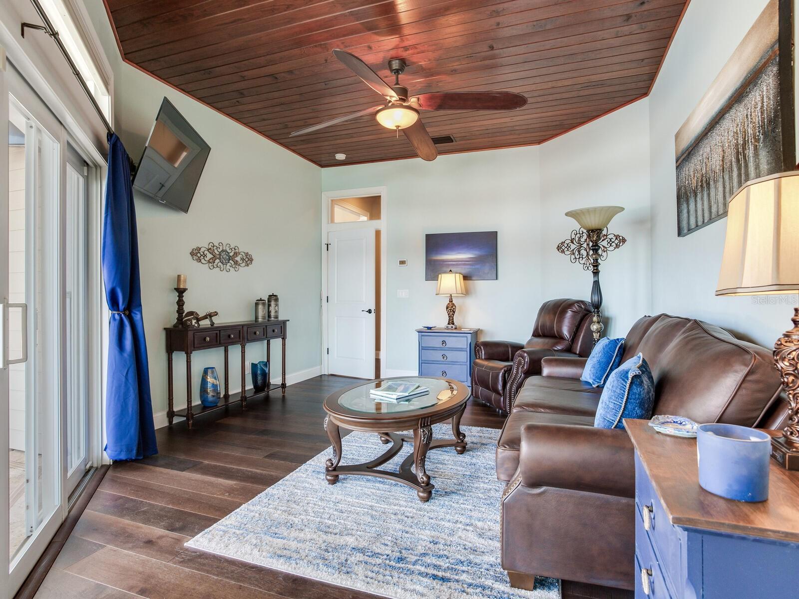 Listing photo id 39 for 31 Pine Circle