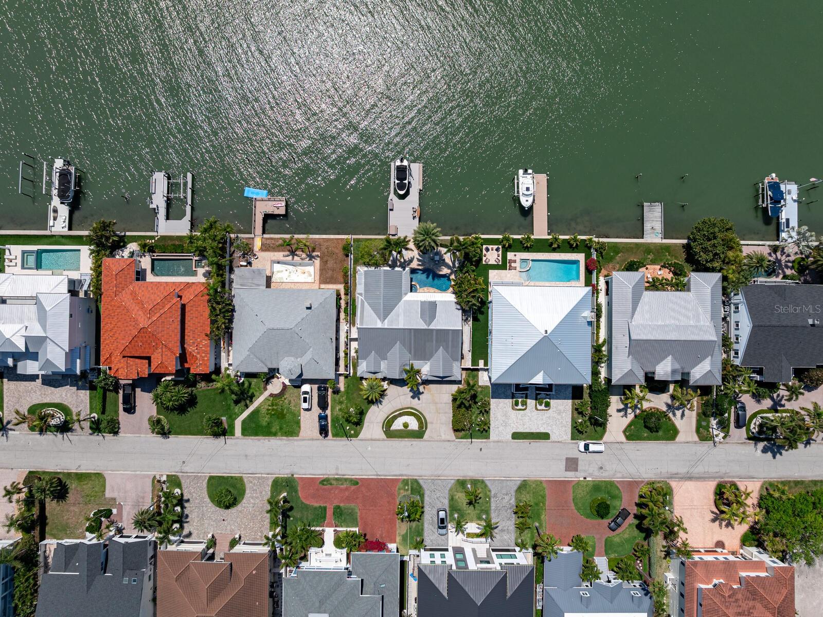 Listing photo id 68 for 31 Pine Circle