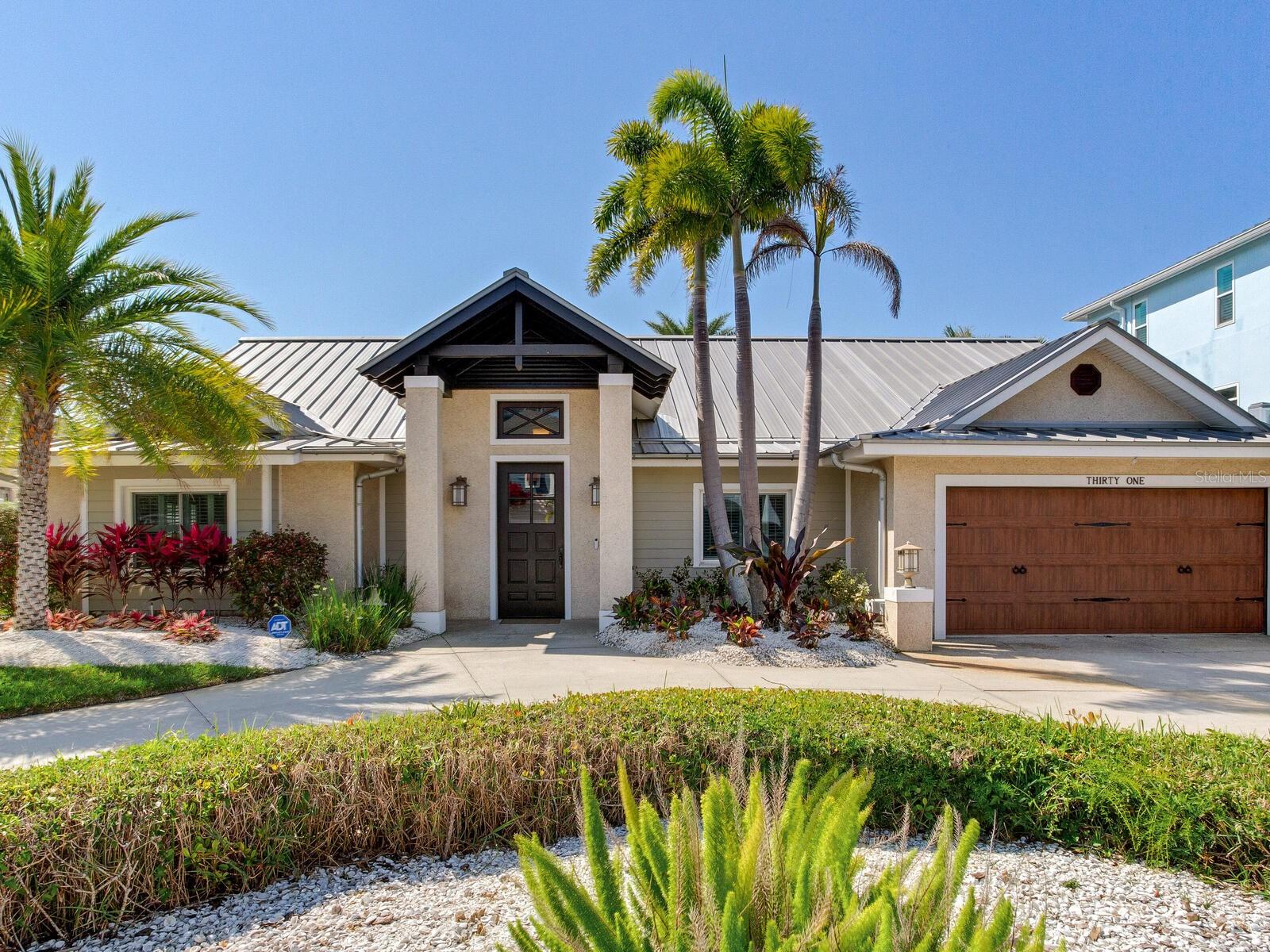 Listing photo id 77 for 31 Pine Circle