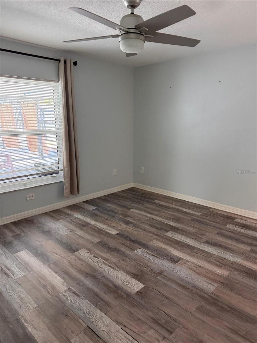 Image 6 of 13 For 3706 57th Street