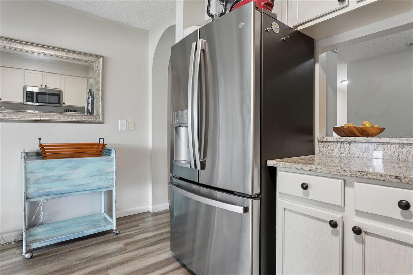 Image 10 of 31 For 425 Kensington Lake Circle