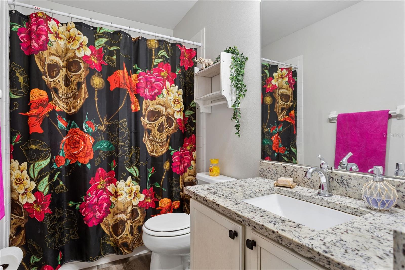 Image 15 of 31 For 425 Kensington Lake Circle