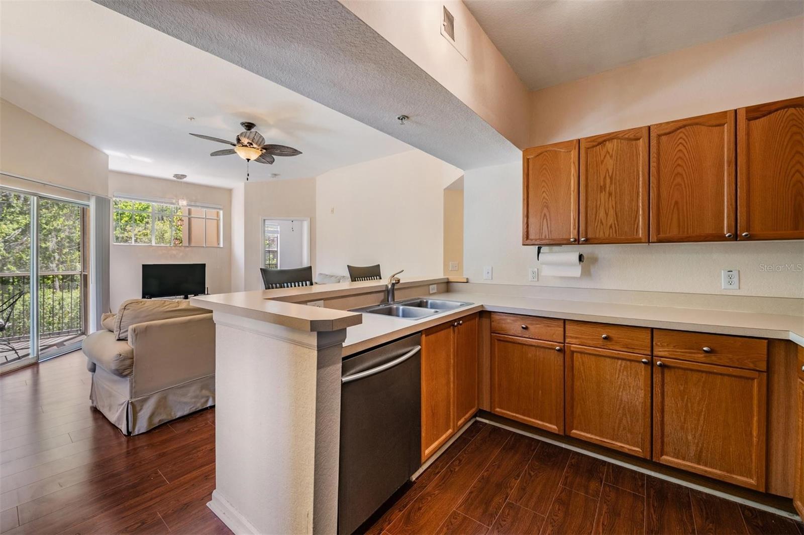 Image 12 of 41 For 5125 Palm Springs Boulevard 14208