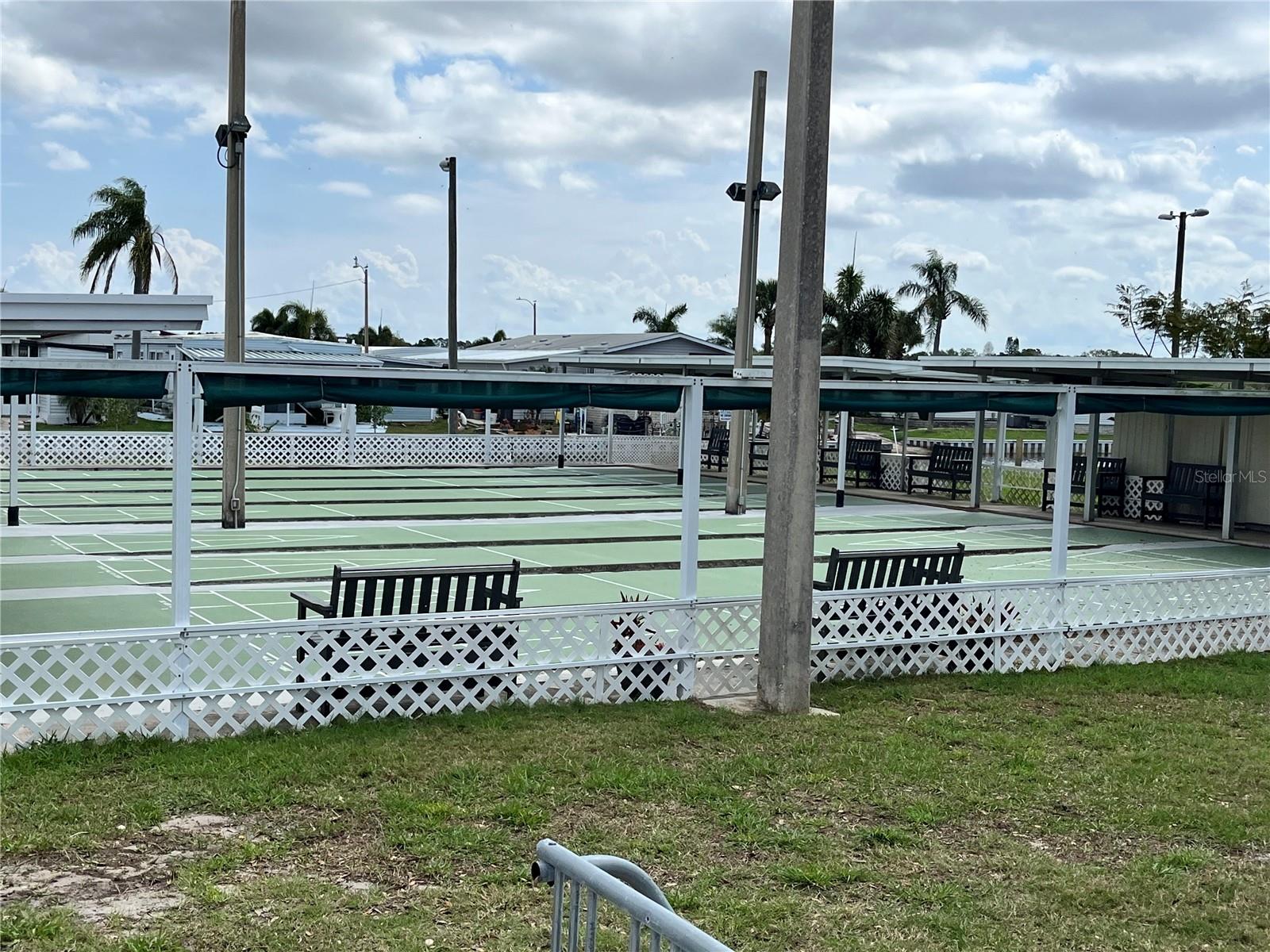 Listing photo id 10 for 11128 102nd Way 225