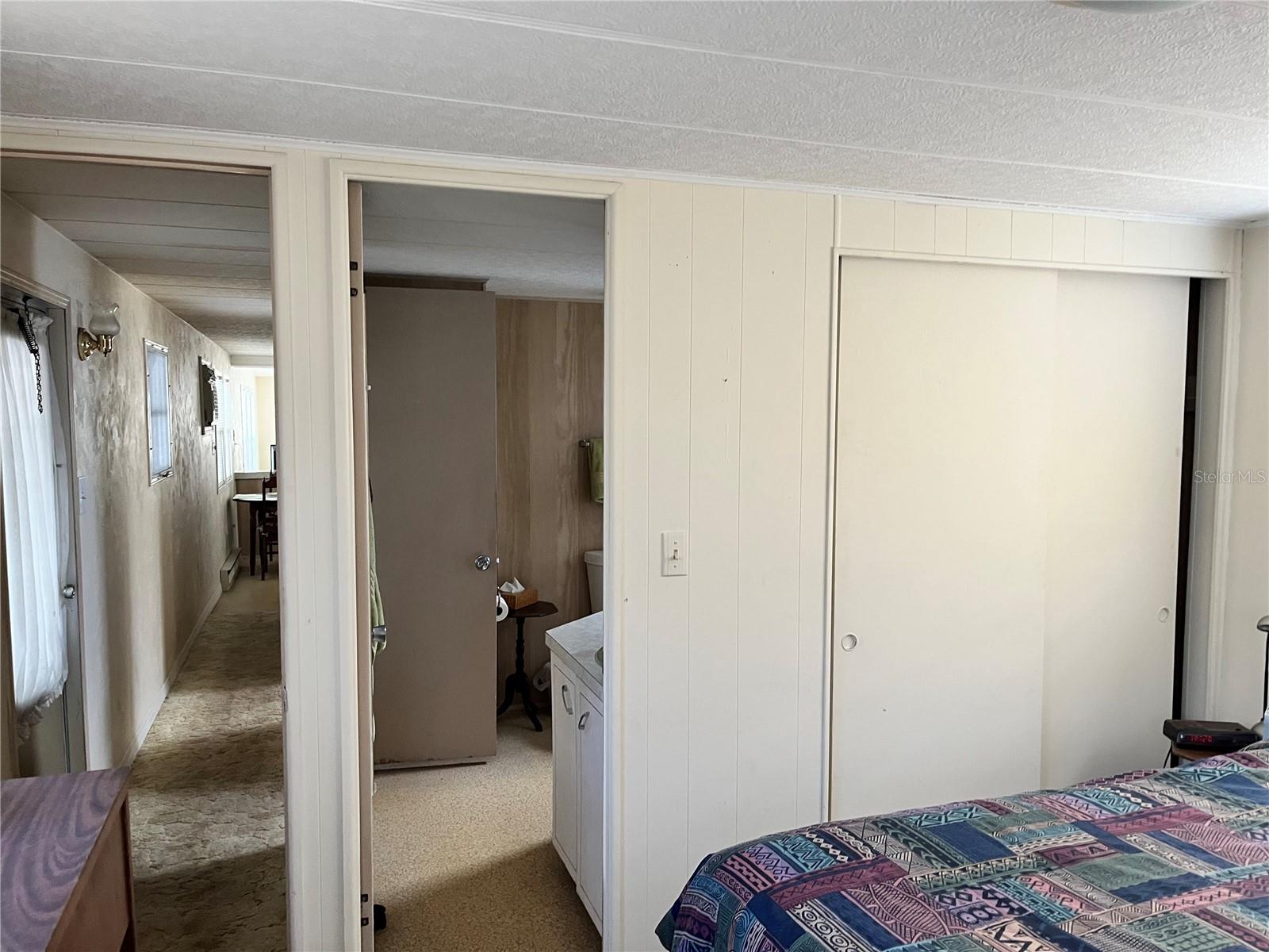 Listing photo id 5 for 11128 102nd Way 225