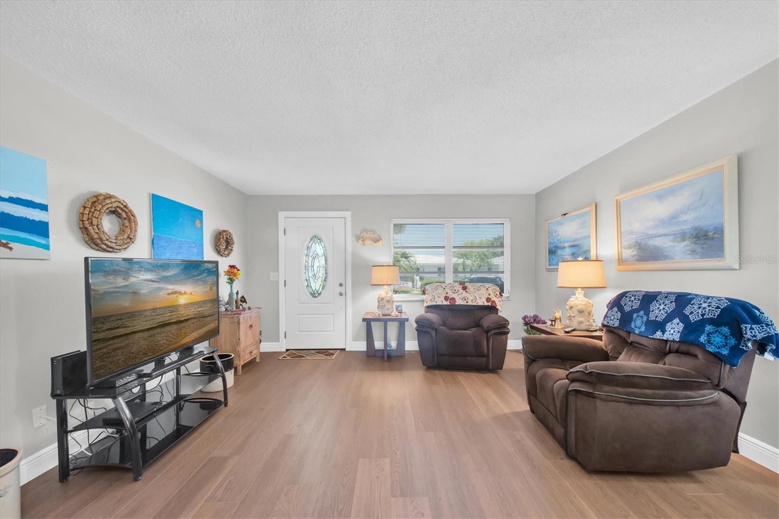 Image 12 of 39 For 4526 101st Avenue N