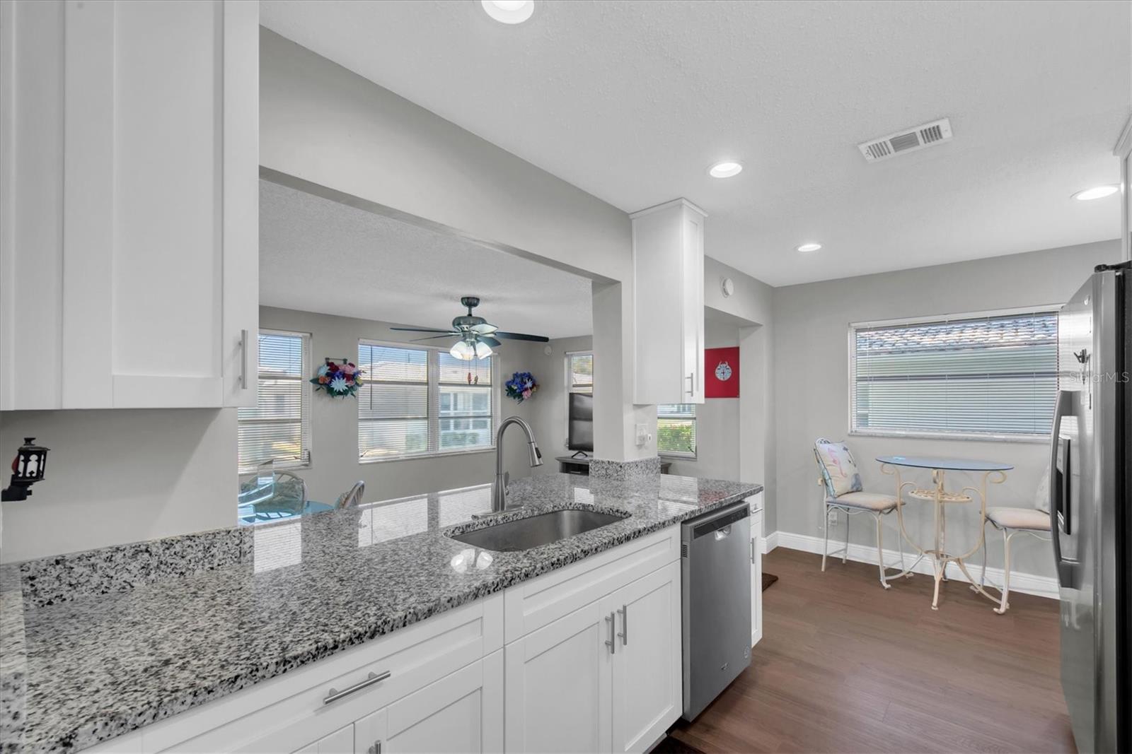 Image 7 of 39 For 4526 101st Avenue N