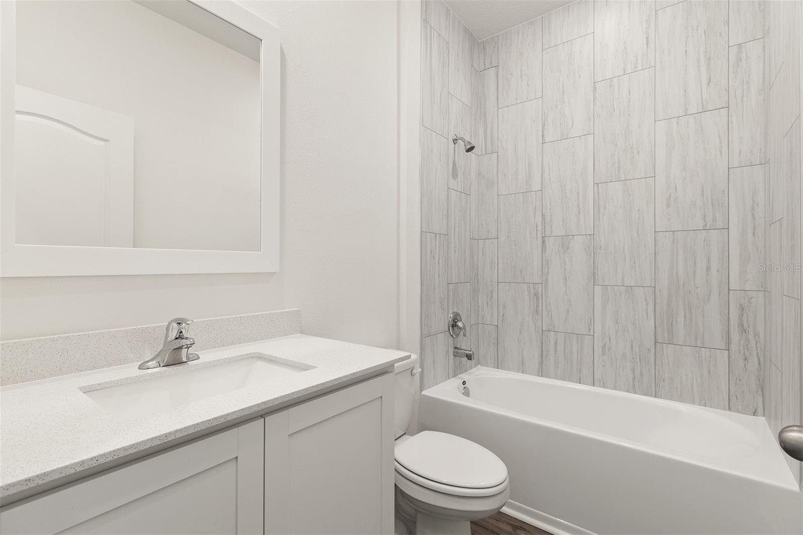 Image 18 of 19 For 1629 Nantucket Way