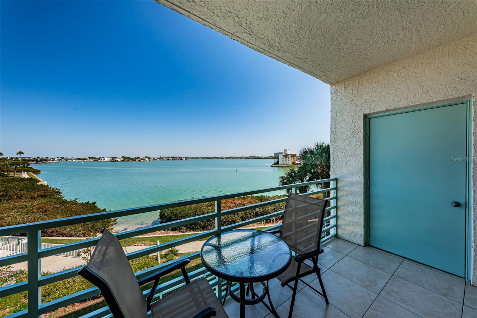 Image 21 of 97 For 7979 Sailboat Key Boulevard S 205