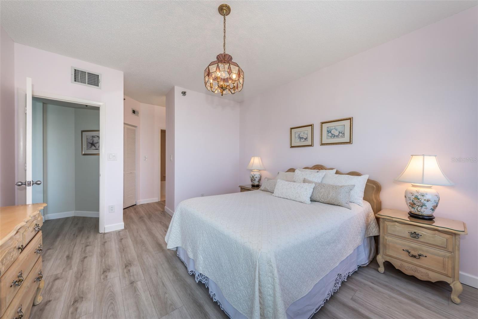 Image 23 of 97 For 7979 Sailboat Key Boulevard S 205