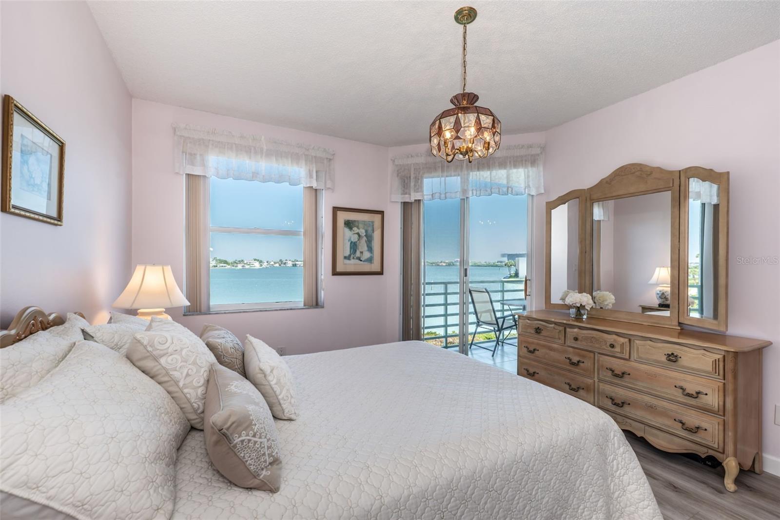 Image 24 of 97 For 7979 Sailboat Key Boulevard S 205