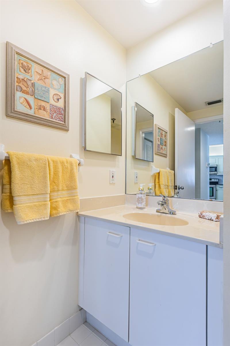 Image 29 of 97 For 7979 Sailboat Key Boulevard S 205