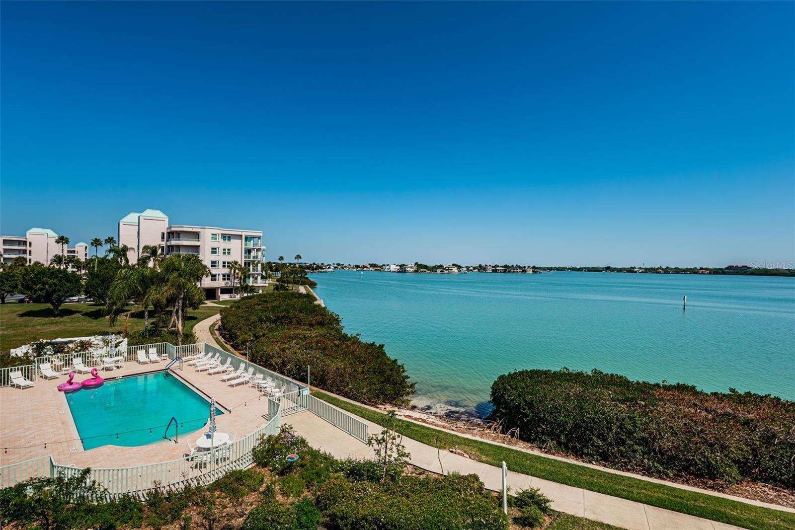 Image 35 of 97 For 7979 Sailboat Key Boulevard S 205